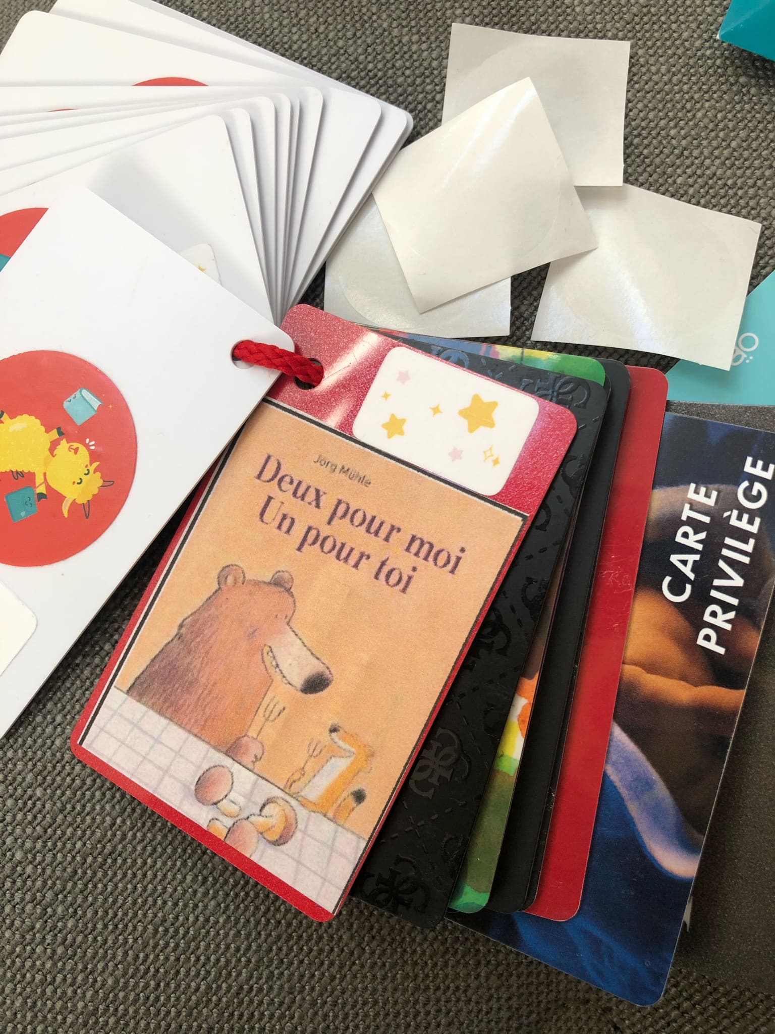 Créer ses cartes à histoires DIY